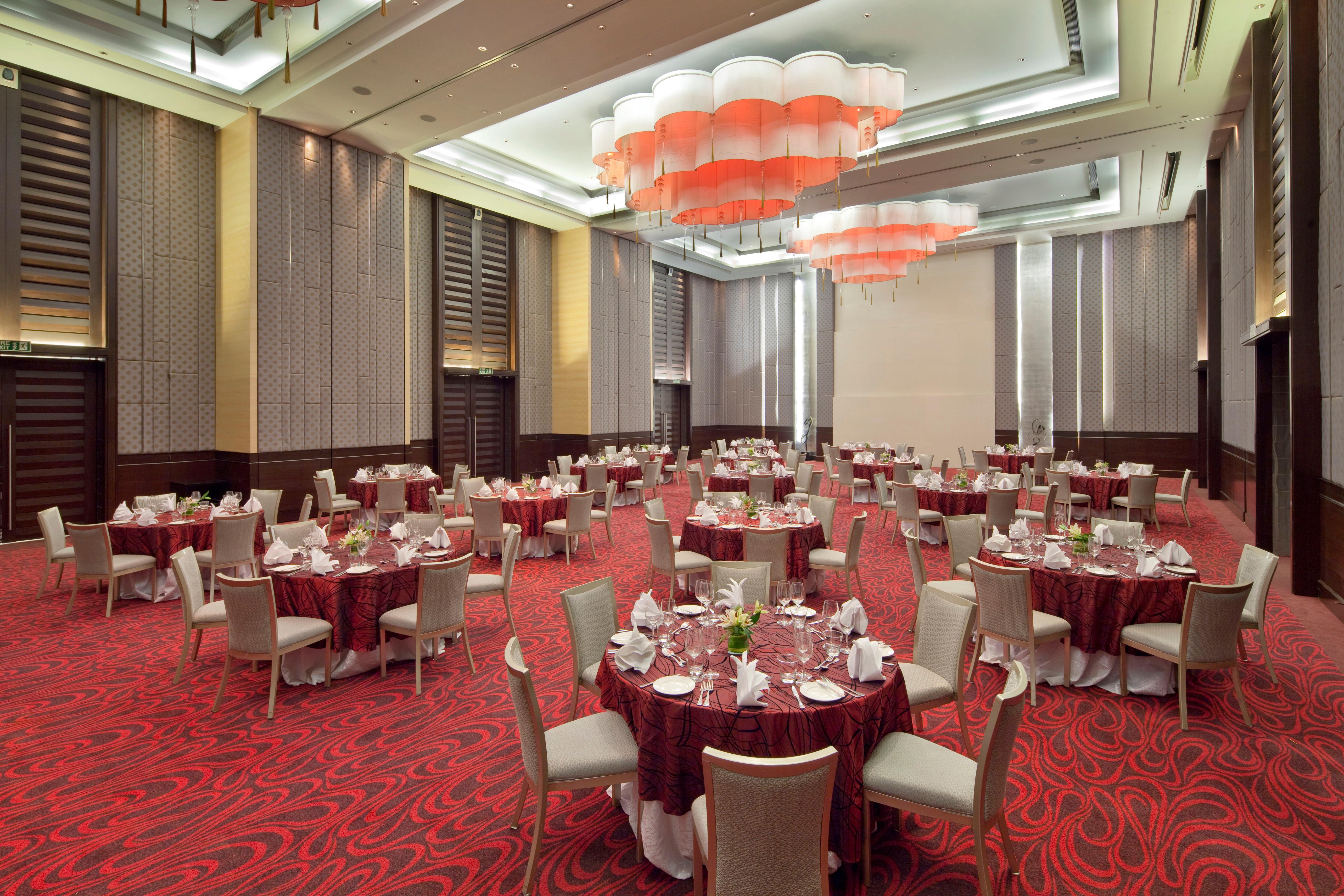 Holiday Inn Mumbai International Airport By Ihg Exterior photo The ballroom