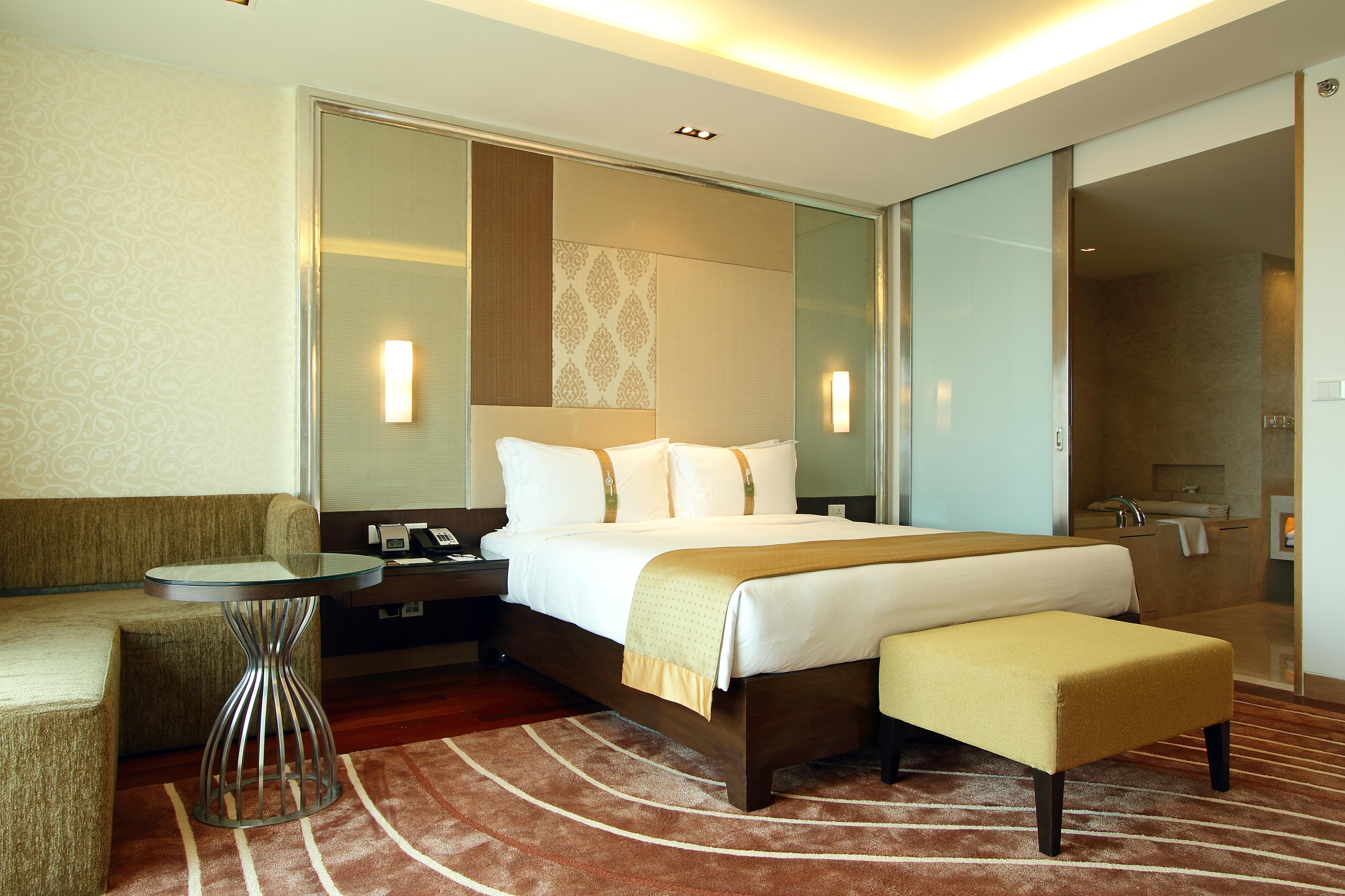 Holiday Inn Mumbai International Airport By Ihg Room photo A bedroom at the hotel