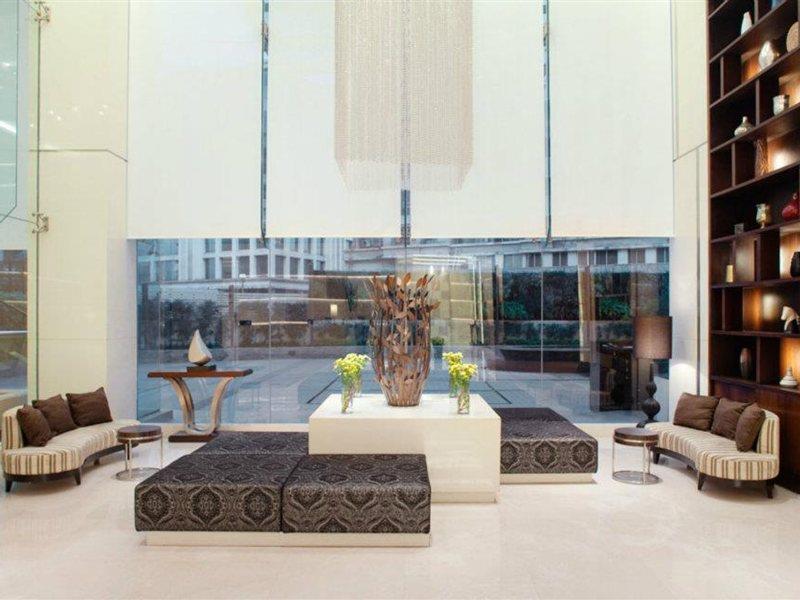 Holiday Inn Mumbai International Airport By Ihg Exterior photo The lobby of the hotel